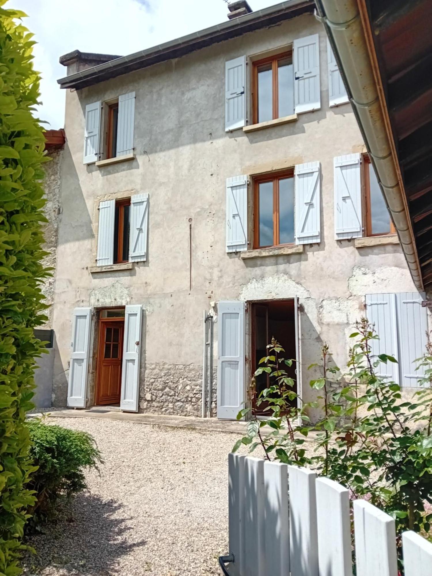 Appart 65M2 Avec 2 Chambres Dans Ferme Renovee - Parking Gratuit - Grande Vue Montagnes Монбонно-Сен-Мартен Екстер'єр фото