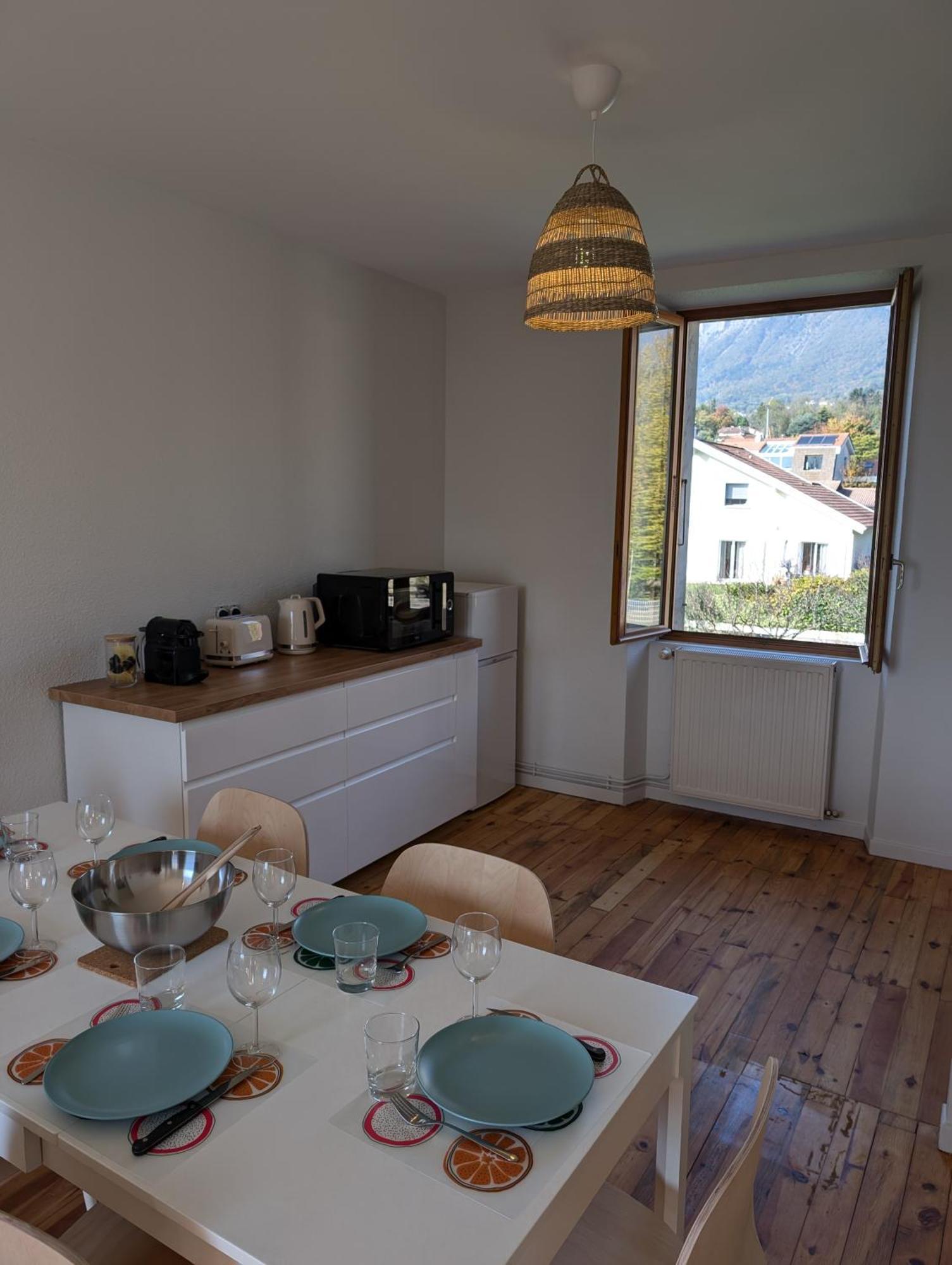 Appart 65M2 Avec 2 Chambres Dans Ferme Renovee - Parking Gratuit - Grande Vue Montagnes Монбонно-Сен-Мартен Екстер'єр фото