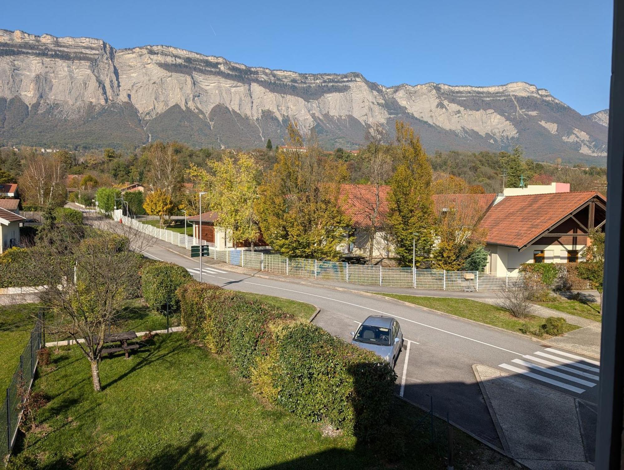 Appart 65M2 Avec 2 Chambres Dans Ferme Renovee - Parking Gratuit - Grande Vue Montagnes Монбонно-Сен-Мартен Екстер'єр фото